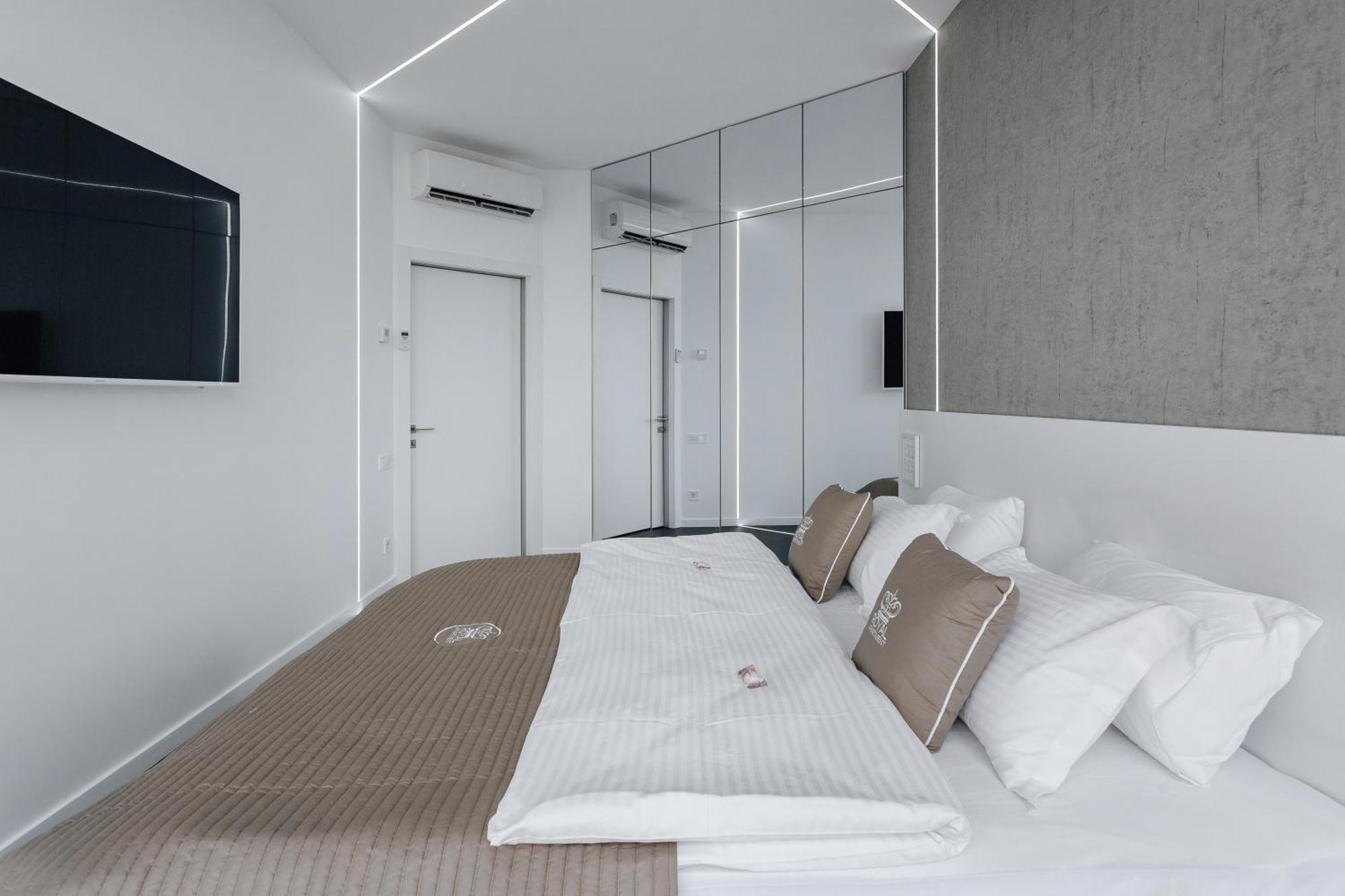 Prestige Plaza Apartments Oldenburg Bagian luar foto